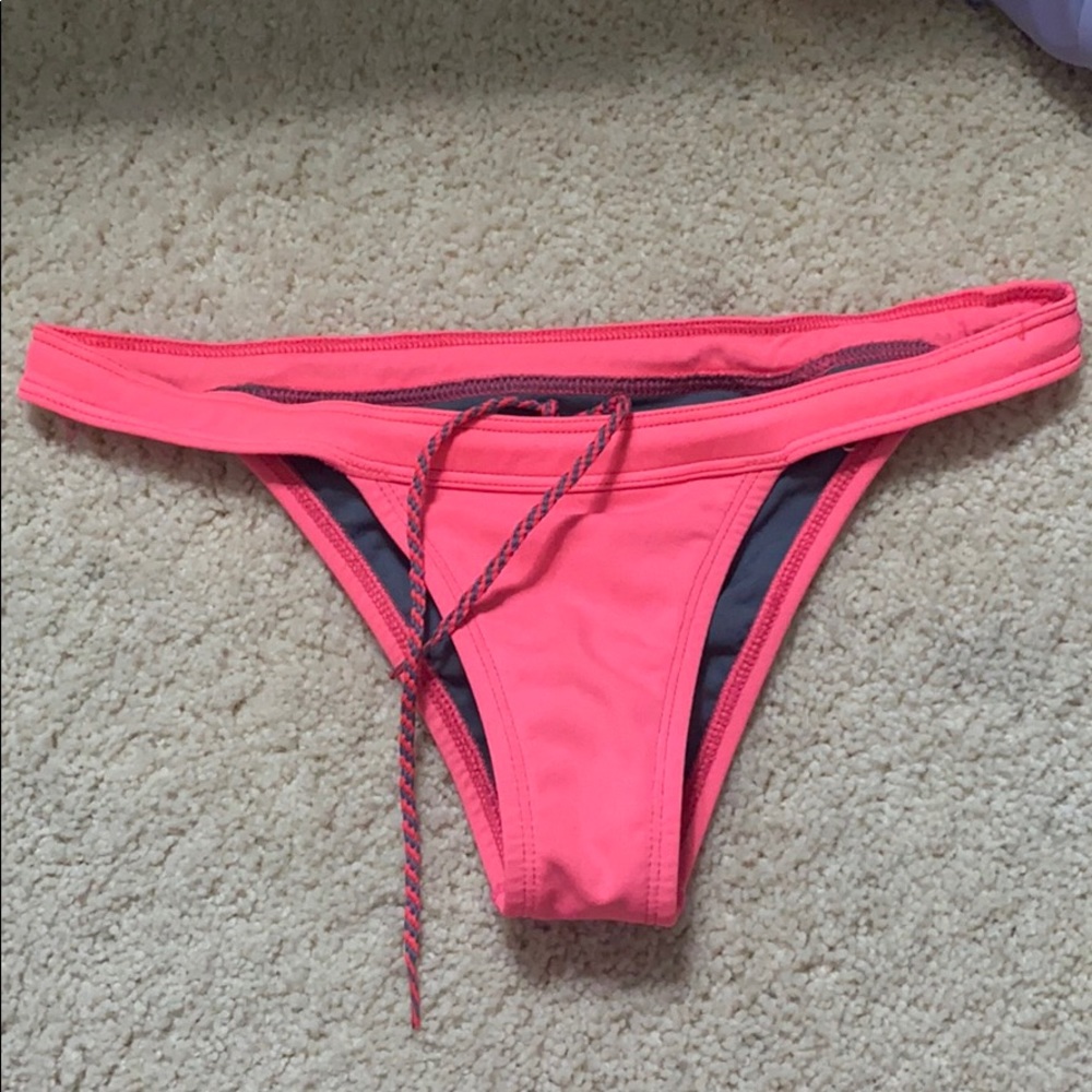 Jolyn bottoms GREAT condition!